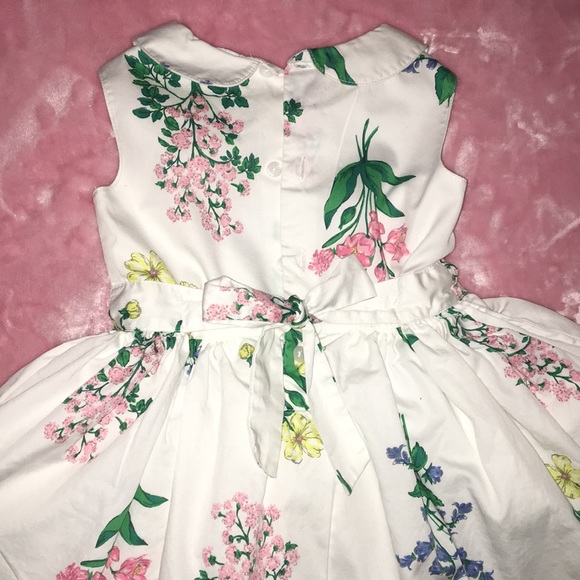 Carter’s - Picture 4 of 4